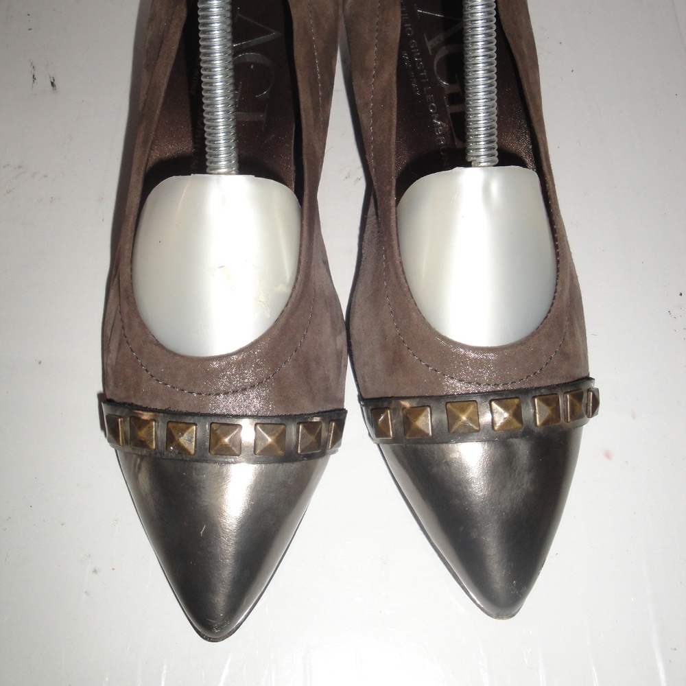 Attilio Giusti Leombruni Metallic Leather Pumps
